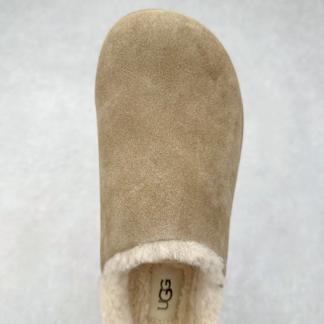 Pick up locally💰520 UGG 1688 Little Potato all-inclusive autumn and winter sheep fur integrated snow boots. All shoes are made from the same factory as ZP. Longfeng A-grade Australian imported sheep fur integrated brand OEM production line. Fully follow the ZP process. OEM original pattern maker adheres to the principle of no original shoes and no development selection. Pay attention to every detail. The most authentic version on the market TREADLITE "Light Wing" technology outsole Lightweight/durable/flexible/pile size: 35 36 37 38 39 40 Coding: by2936090